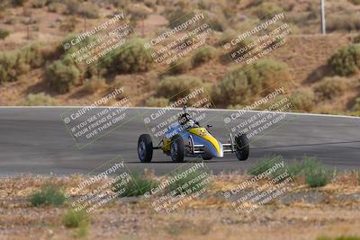 media/Jun-01-2025-CalClub SCCA (Sun) [[eae223c5dd]]/Group 3/Qualifying/